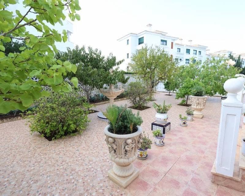 5 camera da letto Villa in vendita in Orihuela Costa con piscina - 830.000 € (Rif: 10024640)