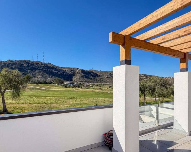 5 slaapkamer Villa te koop in Monforte del Cid met zwembad - € 749.000 (Ref: 10024641)