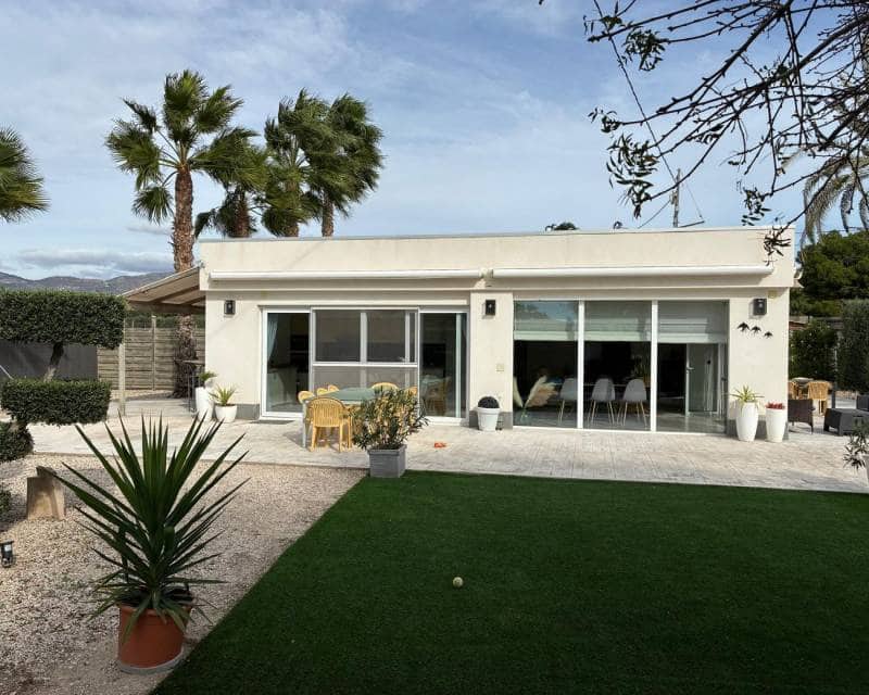 5 sovrum Villa till salu i Crevillente / Crevillent - 449 000 € (Ref: 10024723)