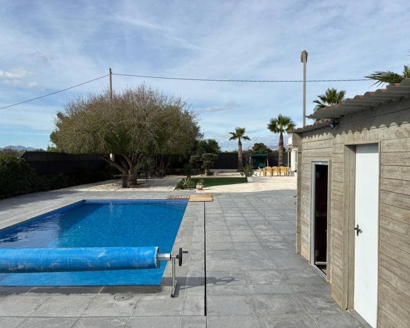 5 sovrum Villa till salu i Crevillente / Crevillent - 449 000 € (Ref: 10024723)