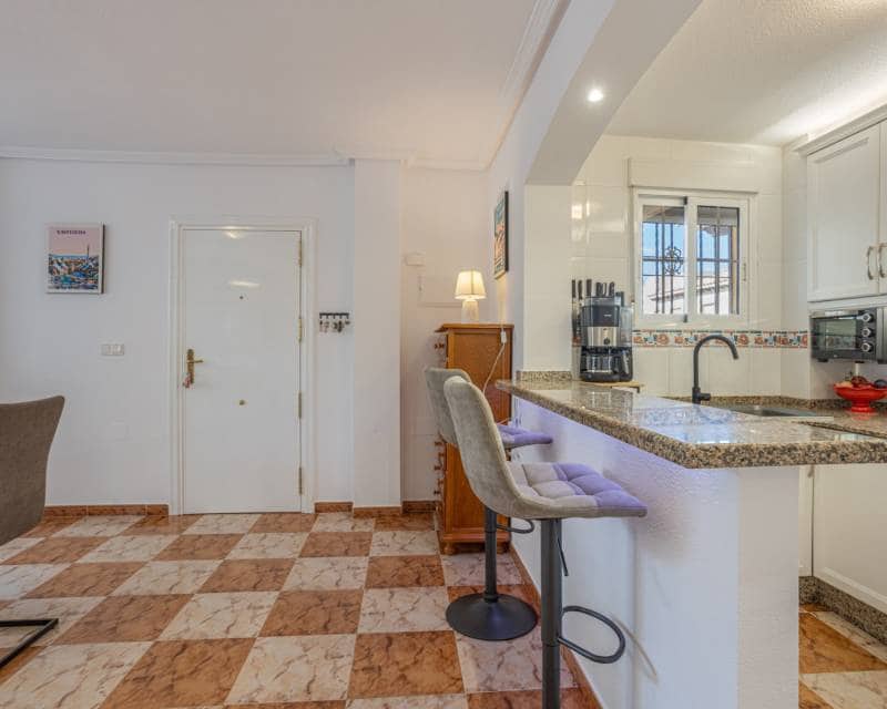 2 chambre Villa/Maison Semi-Mitoyenne à vendre à Orihuela Costa avec piscine - 239 000 € (Ref: 10024724)