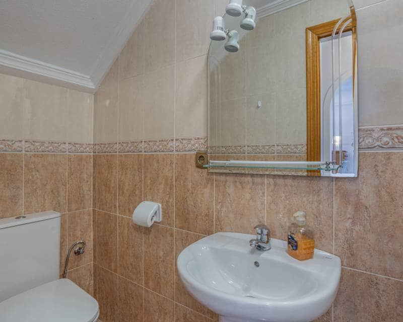 2 chambre Villa/Maison Semi-Mitoyenne à vendre à Orihuela Costa avec piscine - 239 000 € (Ref: 10024724)