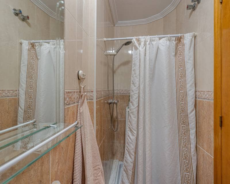 2 chambre Villa/Maison Semi-Mitoyenne à vendre à Orihuela Costa avec piscine - 239 000 € (Ref: 10024724)