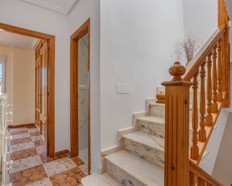 2 chambre Villa/Maison Semi-Mitoyenne à vendre à Orihuela Costa avec piscine - 239 000 € (Ref: 10024724)