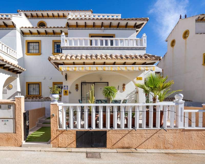 2 chambre Villa/Maison Semi-Mitoyenne à vendre à Orihuela Costa avec piscine - 239 000 € (Ref: 10024724)