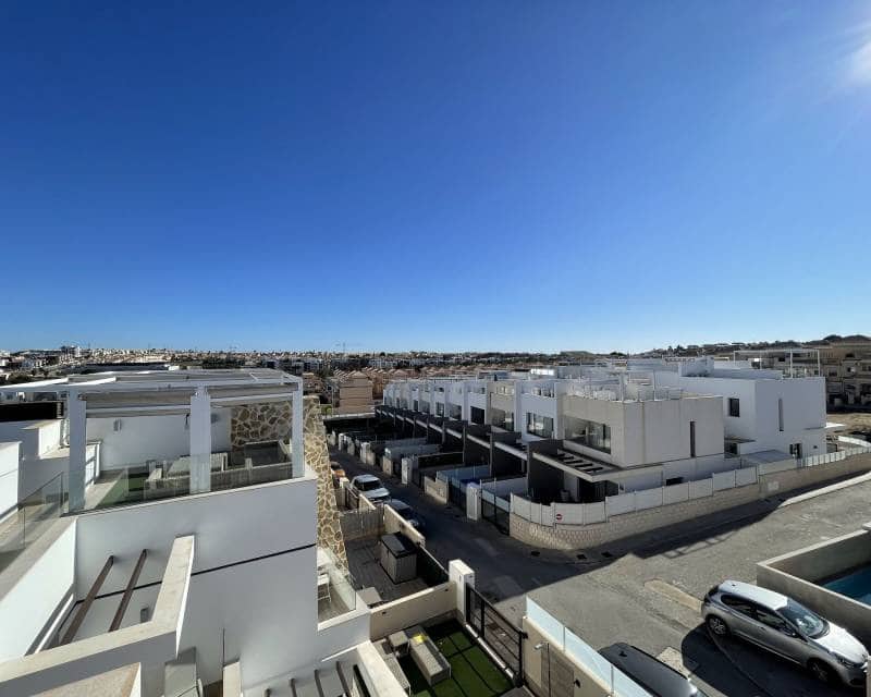 2 Zimmer Haus zu verkaufen in Villamartin - 284.000 € (Ref: 10024725)