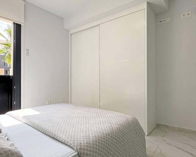 Apartamento de 2 habitaciones en Los Altos en venta con piscina - 249.000 € (Ref: 10024726)