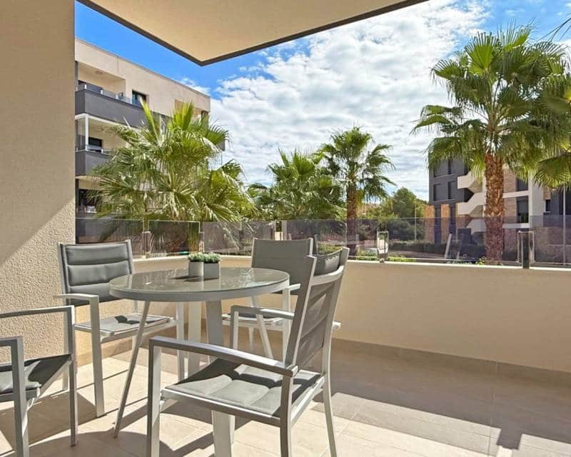 Apartamento de 2 habitaciones en Los Altos en venta con piscina - 249.000 € (Ref: 10024726)