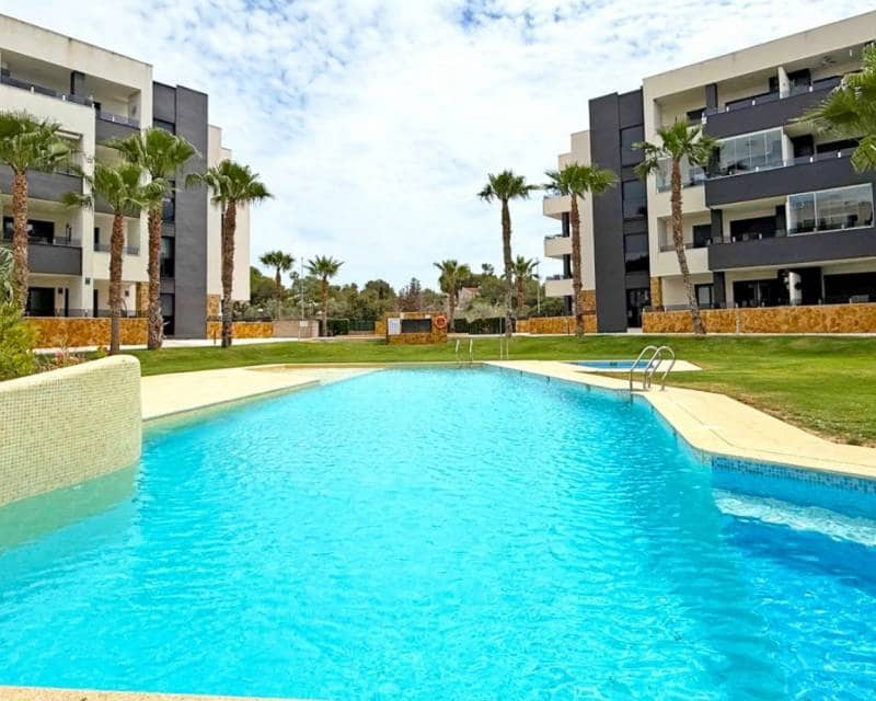 Apartamento de 2 habitaciones en Los Altos en venta con piscina - 249.000 € (Ref: 10024726)