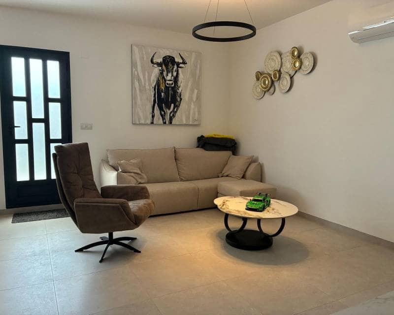 2 Zimmer Apartment zu verkaufen in San Miguel de Salinas mit Pool - 299.000 € (Ref: 10024729)