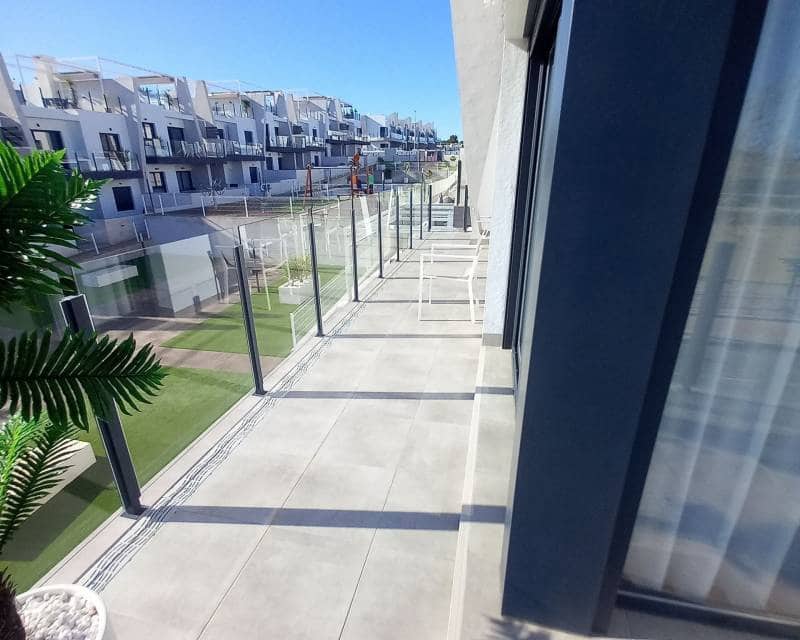 2 Zimmer Apartment zu verkaufen in San Miguel de Salinas mit Pool - 299.000 € (Ref: 10024729)
