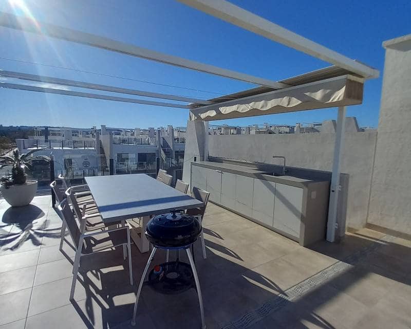 2 Zimmer Apartment zu verkaufen in San Miguel de Salinas mit Pool - 299.000 € (Ref: 10024729)