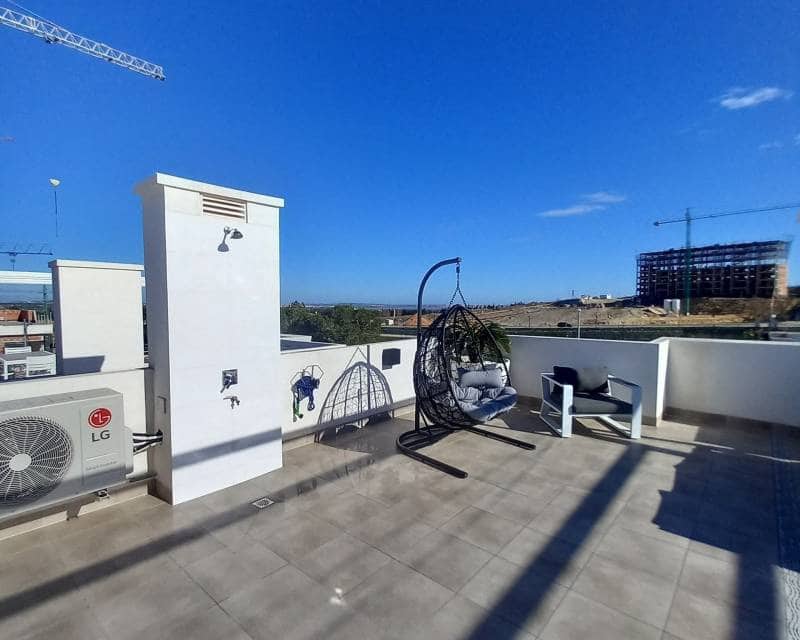 2 Zimmer Apartment zu verkaufen in San Miguel de Salinas mit Pool - 299.000 € (Ref: 10024729)