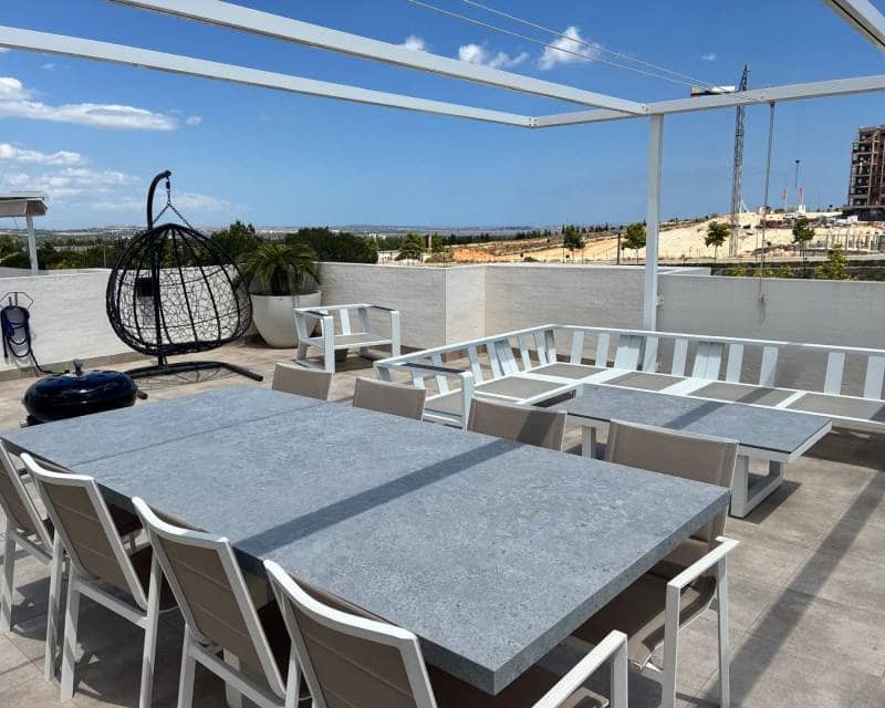 2 Zimmer Apartment zu verkaufen in San Miguel de Salinas mit Pool - 299.000 € (Ref: 10024729)
