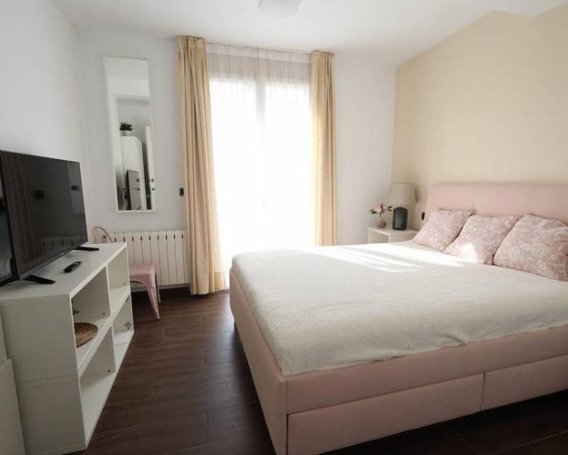 4 bedroom Villa for sale in Orihuela Costa with pool - € 990,000 (Ref: 10024730)