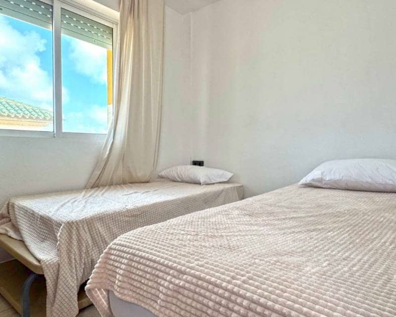3 slaapkamer Appartement te koop in La Mata met zwembad - € 269.000 (Ref: 10024922)