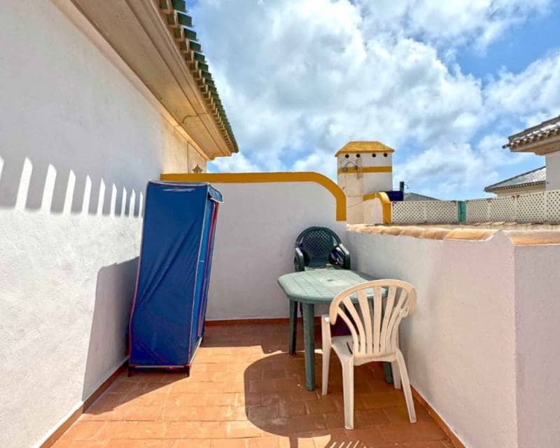 3 slaapkamer Appartement te koop in La Mata met zwembad - € 269.000 (Ref: 10024922)