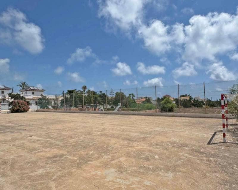 3 slaapkamer Appartement te koop in La Mata met zwembad - € 269.000 (Ref: 10024922)
