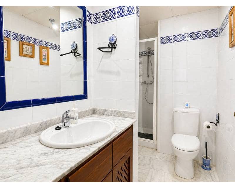 Apartamento de 3 habitaciones en Torrevieja en venta con piscina - 255.000 € (Ref: 10024924)