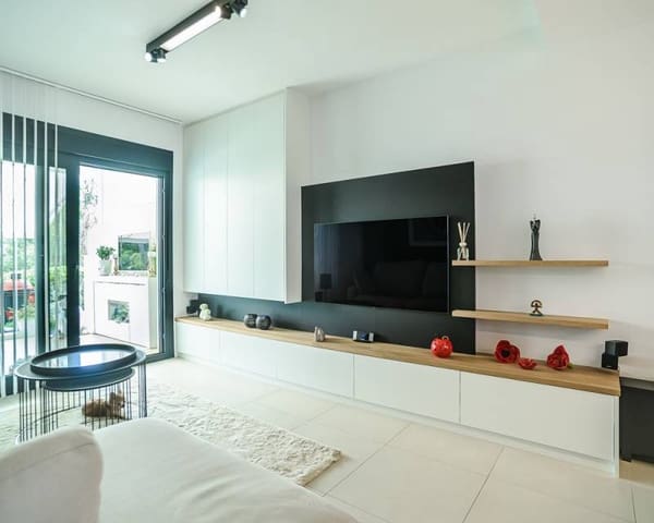 2 makuuhuone Huoneisto myytävänä paikassa Pinar de Campoverde, Pilar de la Horadada mukana uima-altaan - 299 950 € (Ref: 10026011)