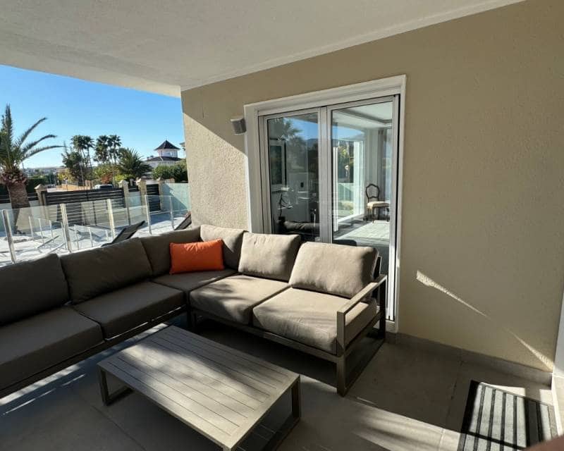 4 chambre Villa/Maison à vendre à Alfaz del Pi / L'Alfas del Pi avec piscine garage - 1 195 000 € (Ref: 10026012)