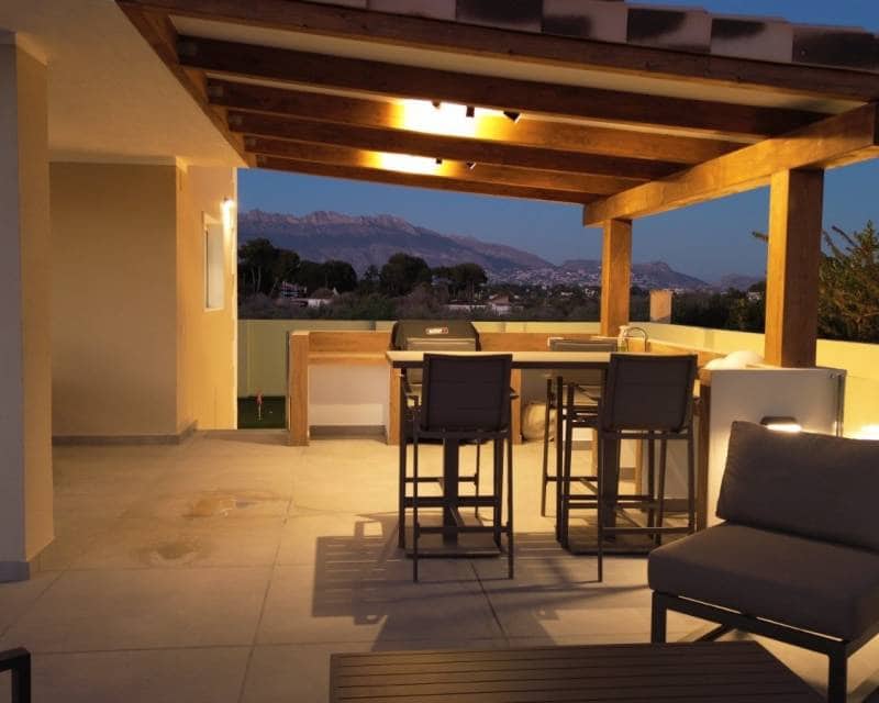 4 chambre Villa/Maison à vendre à Alfaz del Pi / L'Alfas del Pi avec piscine garage - 1 195 000 € (Ref: 10026012)