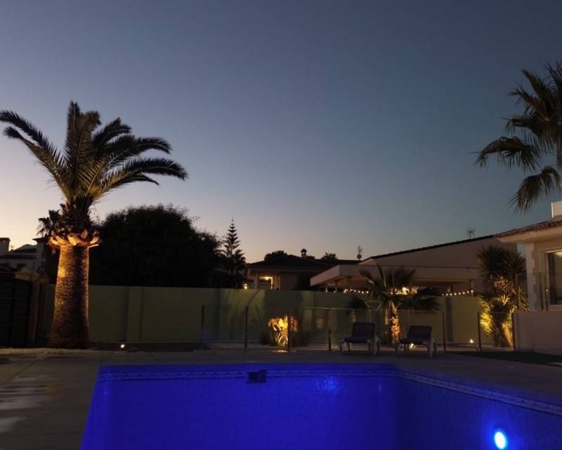 4 chambre Villa/Maison à vendre à Alfaz del Pi / L'Alfas del Pi avec piscine garage - 1 195 000 € (Ref: 10026012)