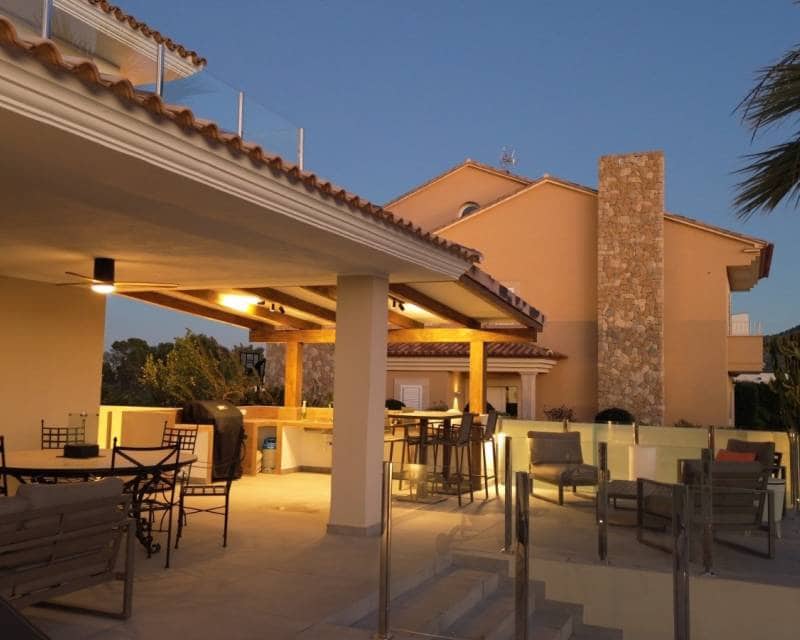 4 chambre Villa/Maison à vendre à Alfaz del Pi / L'Alfas del Pi avec piscine garage - 1 195 000 € (Ref: 10026012)