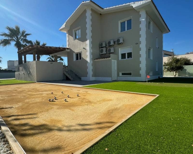 4 chambre Villa/Maison à vendre à Alfaz del Pi / L'Alfas del Pi avec piscine garage - 1 195 000 € (Ref: 10026012)