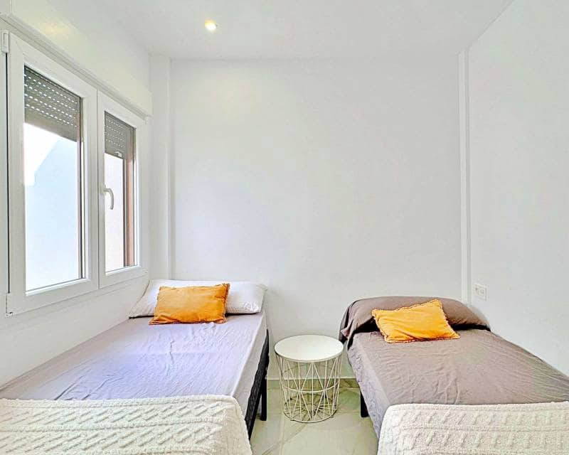 3 slaapkamer Rijtjeshuis te koop in Los Balcones met zwembad - € 326.000 (Ref: 10026013)