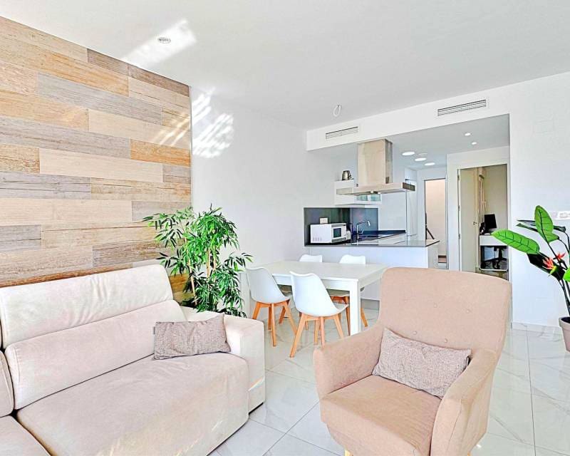 3 slaapkamer Rijtjeshuis te koop in Los Balcones met zwembad - € 326.000 (Ref: 10026013)