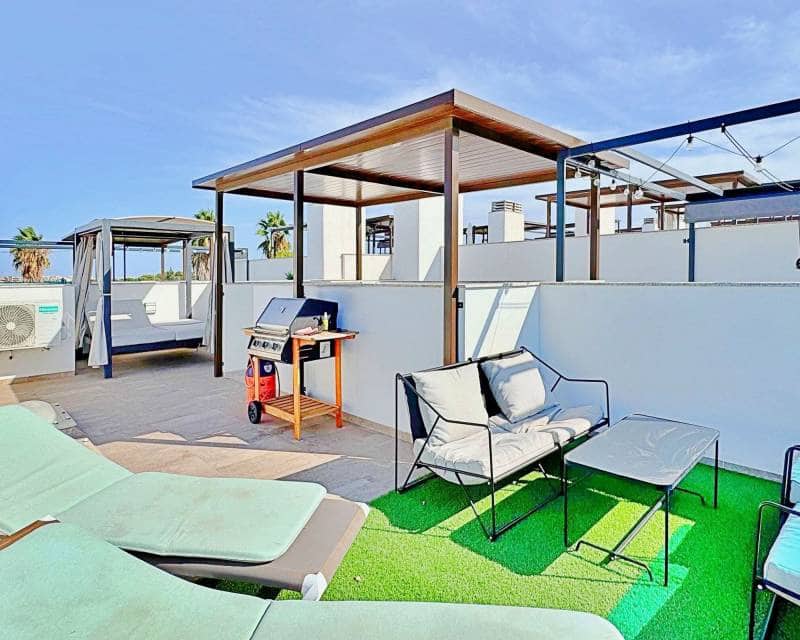 3 slaapkamer Rijtjeshuis te koop in Los Balcones met zwembad - € 326.000 (Ref: 10026013)