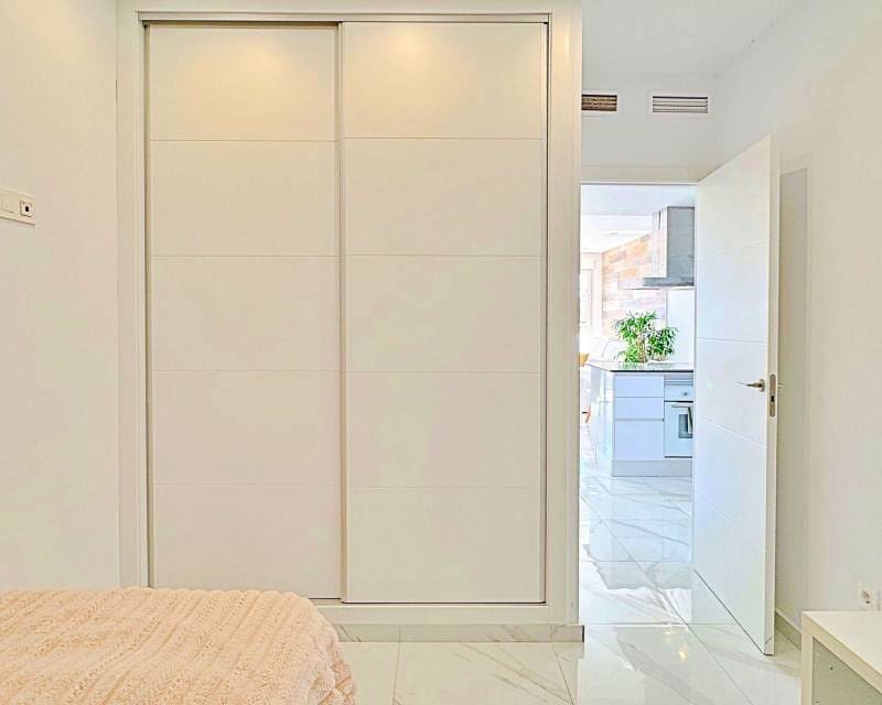 3 slaapkamer Rijtjeshuis te koop in Los Balcones met zwembad - € 326.000 (Ref: 10026013)