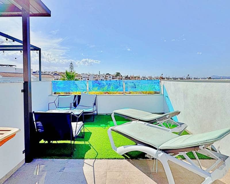 3 slaapkamer Rijtjeshuis te koop in Los Balcones met zwembad - € 326.000 (Ref: 10026013)