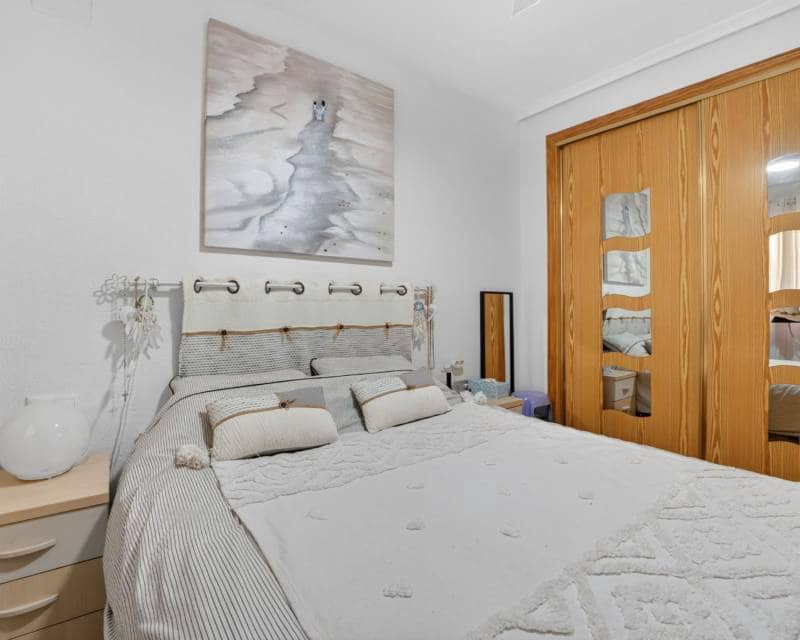 1 bedroom Townhouse for sale in Orihuela Costa with pool - € 155,000 (Ref: 10026210)