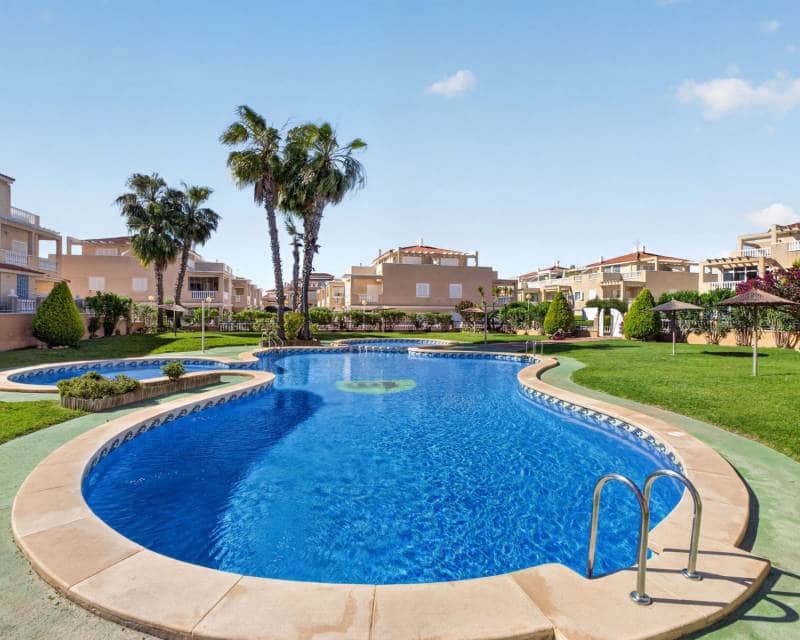 1 bedroom Townhouse for sale in Orihuela Costa with pool - € 155,000 (Ref: 10026210)