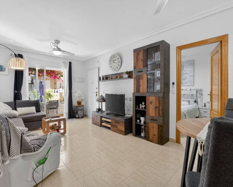 1 bedroom Townhouse for sale in Orihuela Costa with pool - € 155,000 (Ref: 10026210)