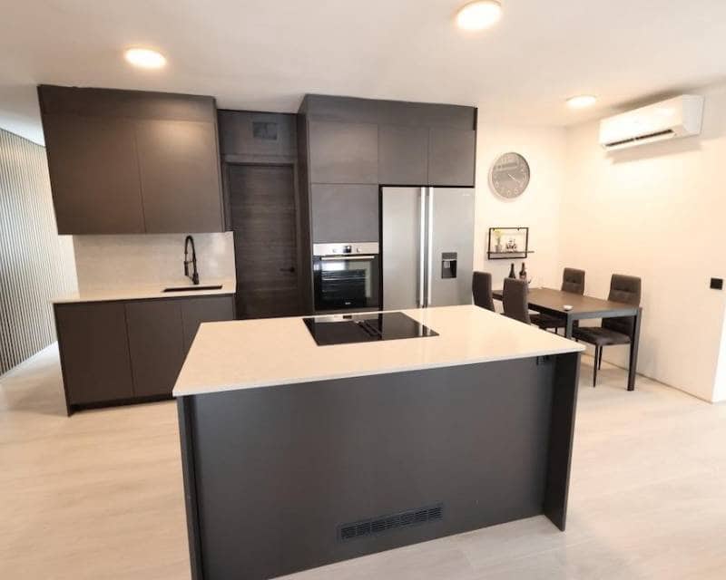 3 slaapkamer Penthouse te koop in Torrevieja - € 349.000 (Ref: 10026211)