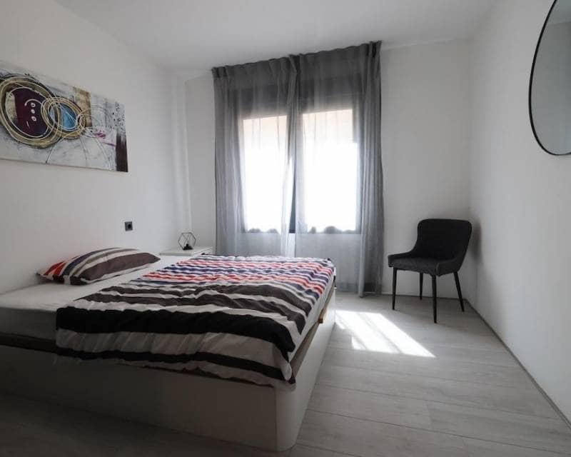 3 slaapkamer Penthouse te koop in Torrevieja - € 349.000 (Ref: 10026211)