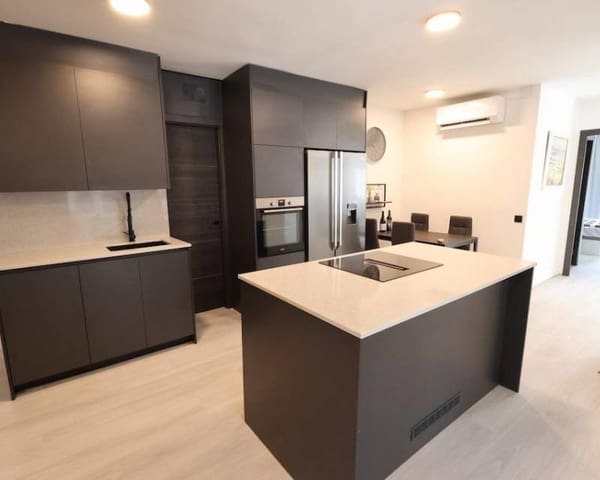 3 bedroom Penthouse for sale in Centro - Muelle Pesquero, Torrevieja - € 349,000 (Ref: 10026211)