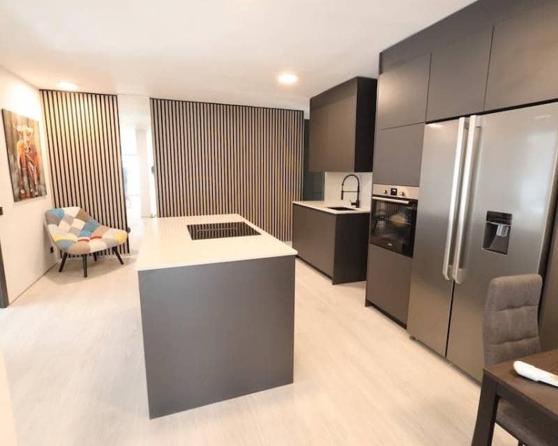 3 slaapkamer Penthouse te koop in Torrevieja - € 349.000 (Ref: 10026211)