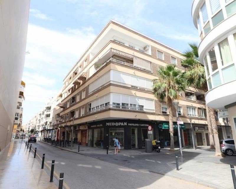 3 slaapkamer Penthouse te koop in Torrevieja - € 349.000 (Ref: 10026211)