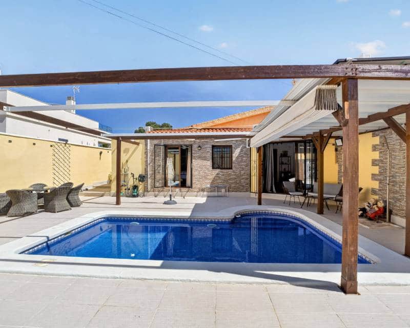 3 chambre Villa/Maison à vendre à Aguas Nuevas avec piscine - 496 000 € (Ref: 10026213)