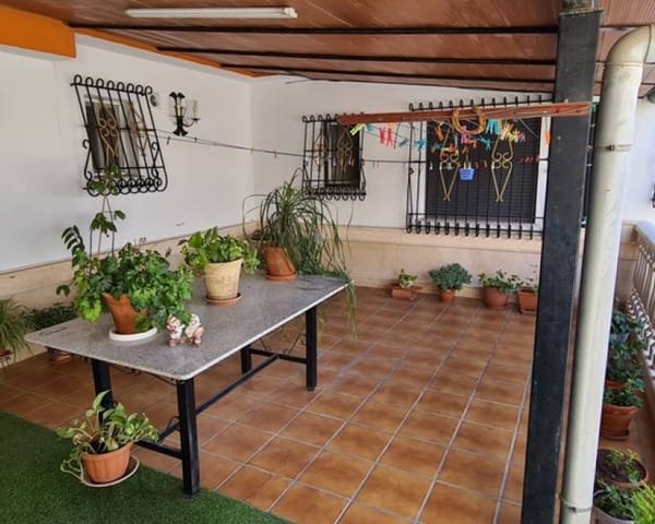 Chalet de 3 habitaciones en La Matanza, Orihuela en venta - 1.150.000 € (Ref: 10026214)