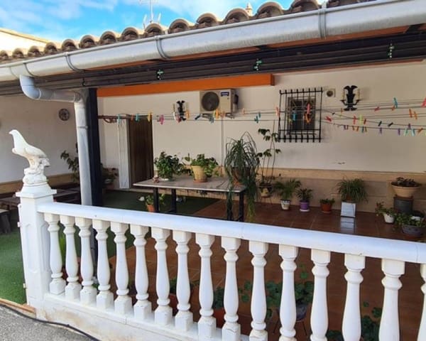 Chalet de 3 habitaciones en La Matanza, Orihuela en venta - 1.150.000 € (Ref: 10026214)