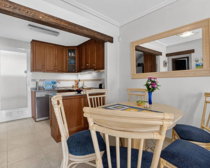 4 slaapkamer Huis te koop in Aguas Nuevas met zwembad - € 317.000 (Ref: 10026215)