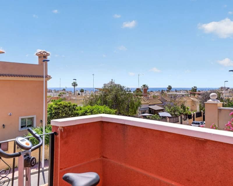 4 slaapkamer Huis te koop in Aguas Nuevas met zwembad - € 317.000 (Ref: 10026215)