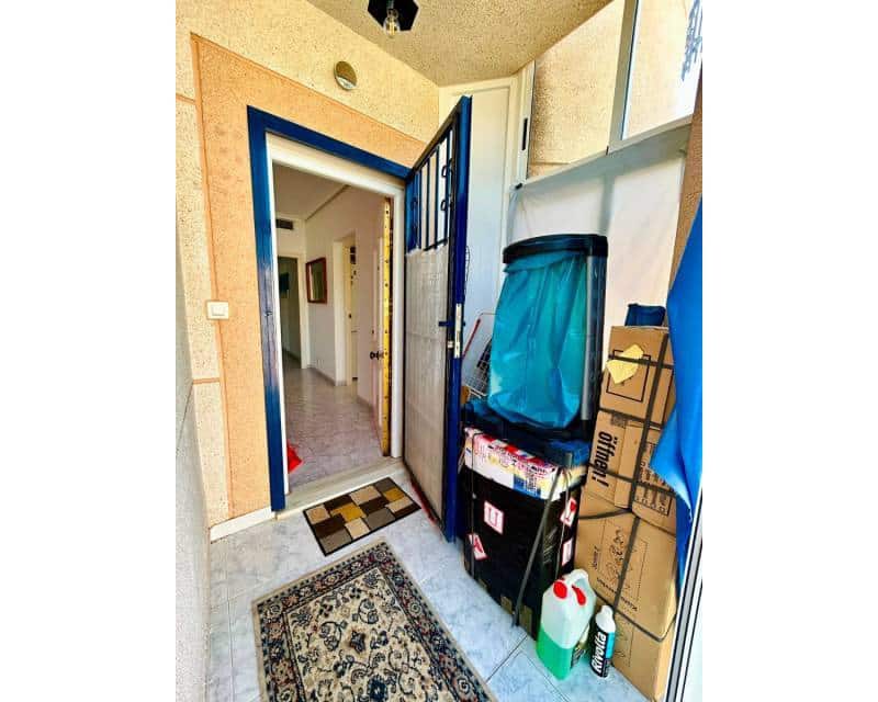 3 soveværelse Villa til salg i Torrevieja med swimmingpool - € 360.000 (Ref: 10026306)