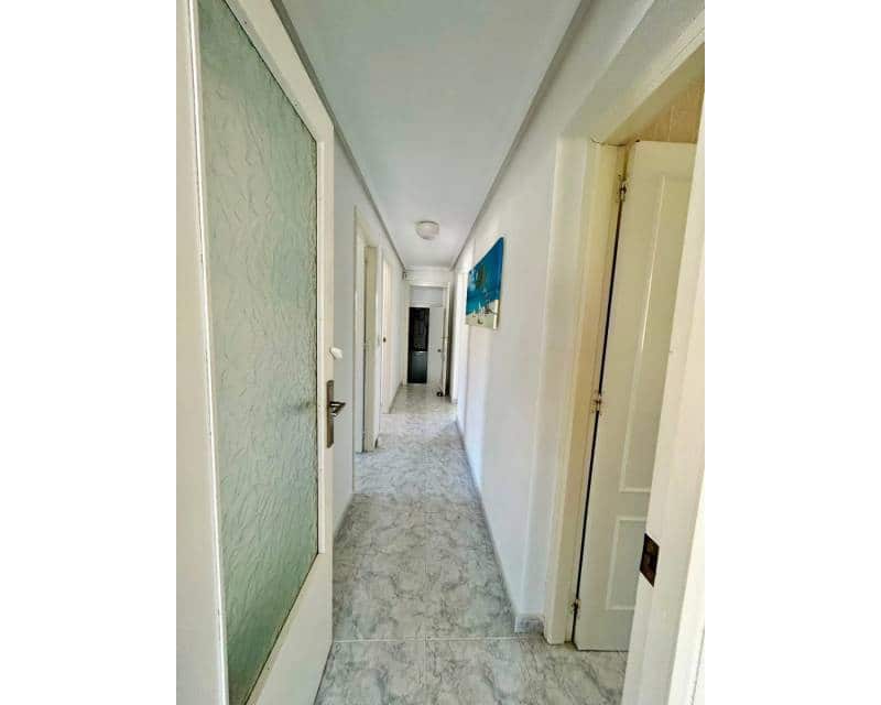 3 soveværelse Villa til salg i Torrevieja med swimmingpool - € 360.000 (Ref: 10026306)