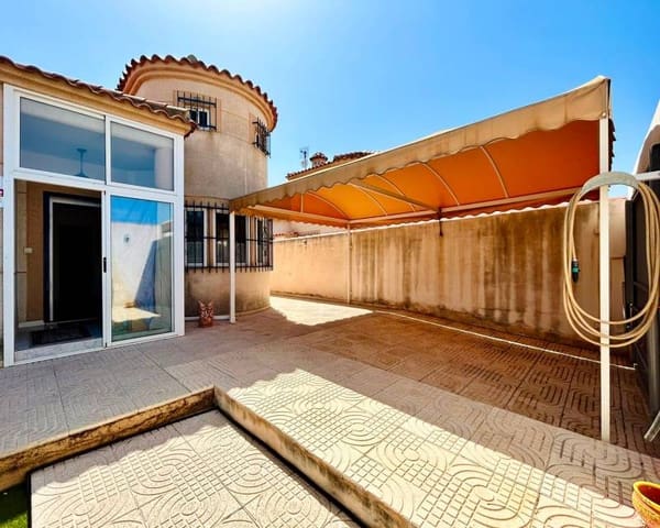 3 soverom Villa til salgs i El Chaparral, Torrevieja med svømmebasseng - € 360 000 (Ref: 10026306)